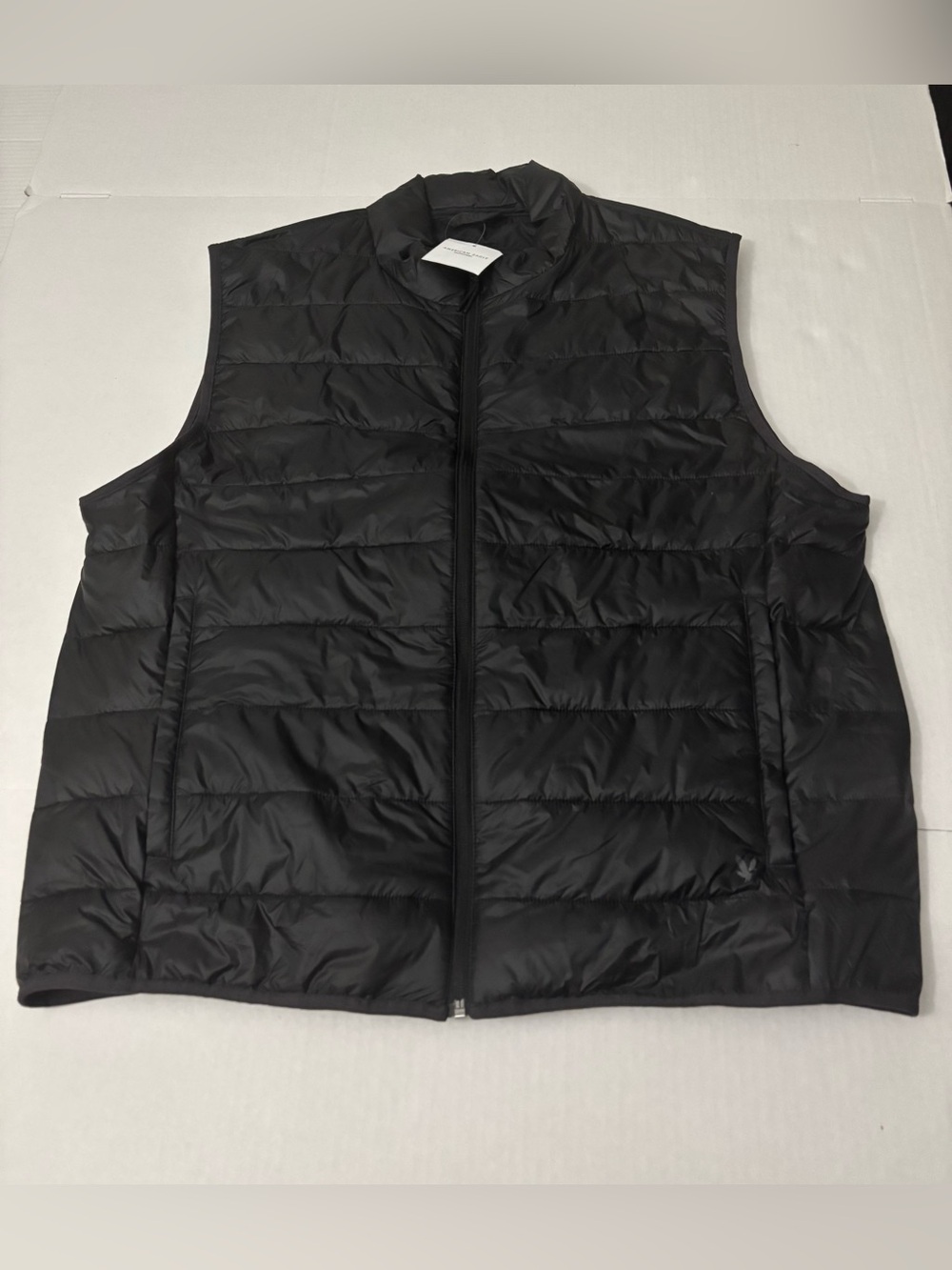 American Eagle Lightweight Men’s Vest Size XL